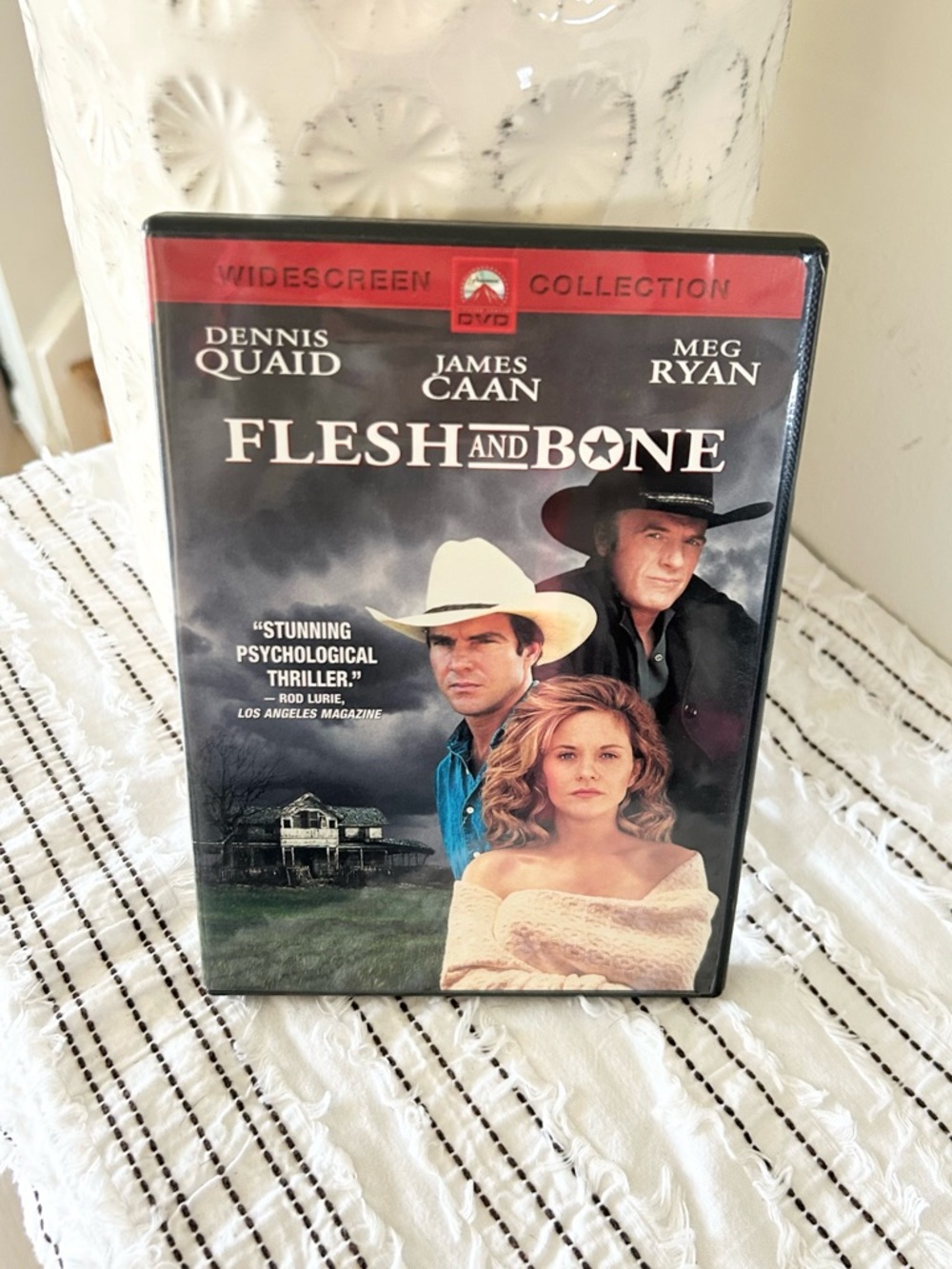 Flesh and Bone DVD – 1993 Neo-Noir Thriller, Dennis Quaid, Meg Ryan, James Caan